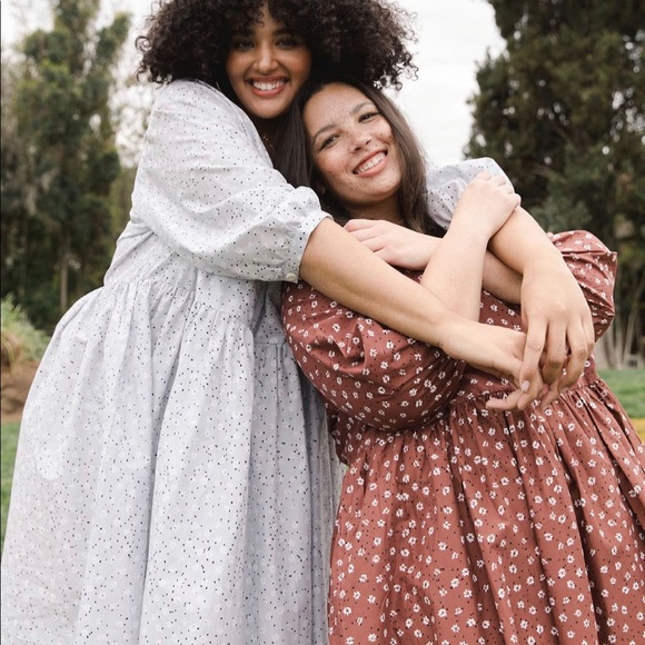 Tradlands Augusta Floral Dress | L - Picture 6 of 10